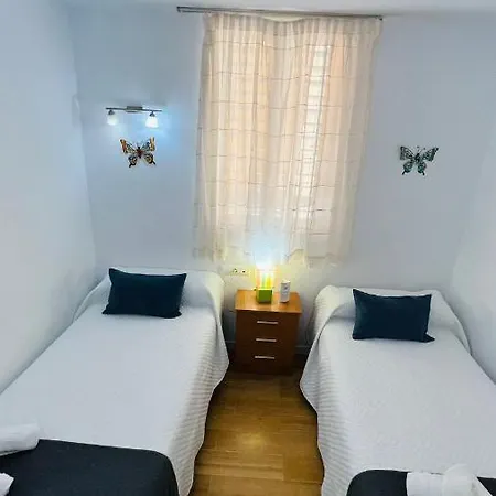 Bajondillo Cozy Apartment